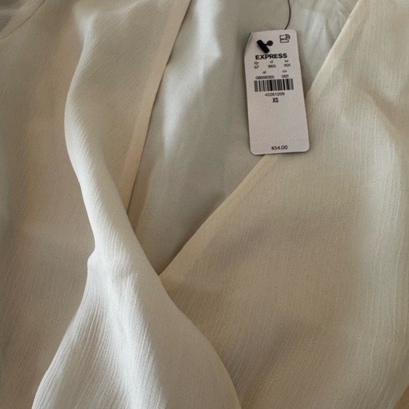Express Cream Wrap Top - Picture 5 of 10